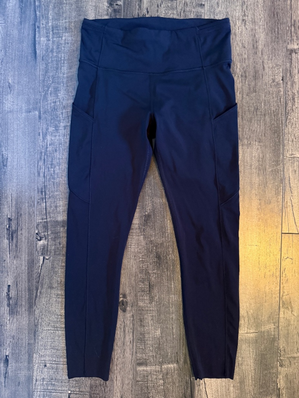 B NWOT Lululemon Fast and Free HR Pocket Tight 25" - Black - Size 8